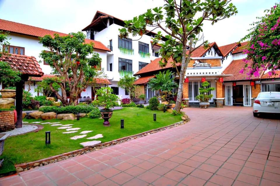 Golden Star Villa Hue Bagian luar foto